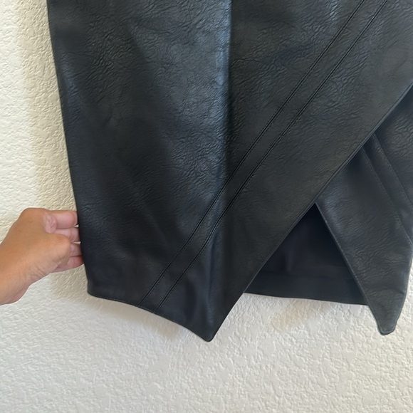 House of CB Black Asymmetrical Pencil Skirt - Picture 6 of 10